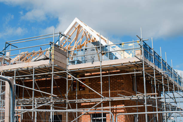 Bleak Outlook for UK Construction as 4,370 Companies Face Insolvency Amid Industry Struggles