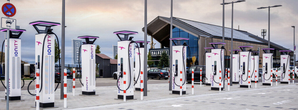 IONITY Unveils Cutting-Edge Charging Hub Along Germany's A8 High