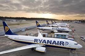 Ryanair records profits of 43%