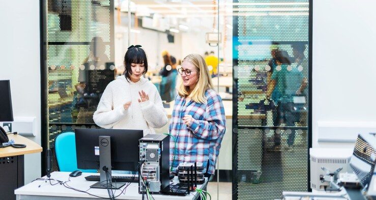 Siemens extends Connected Curriculum programme